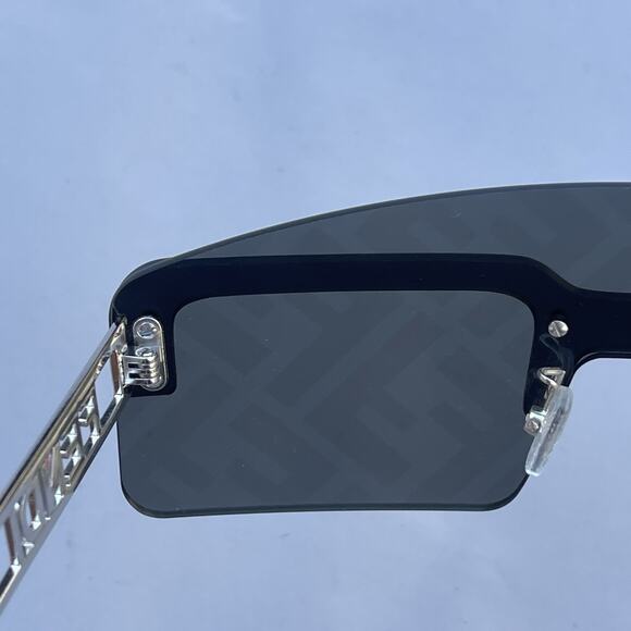NEW Fendi Metal Acetate FF Shield Sunglasses FE40023U Shiny Smoke Mirror main image 9